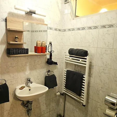 Haus Scheuten Guest house