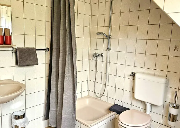 Haus Scheuten بيت ضيافة 4*